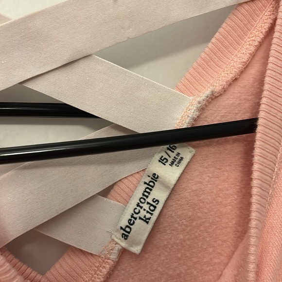 Kids Abercrombie sweatshirt - Picture 4 of 5